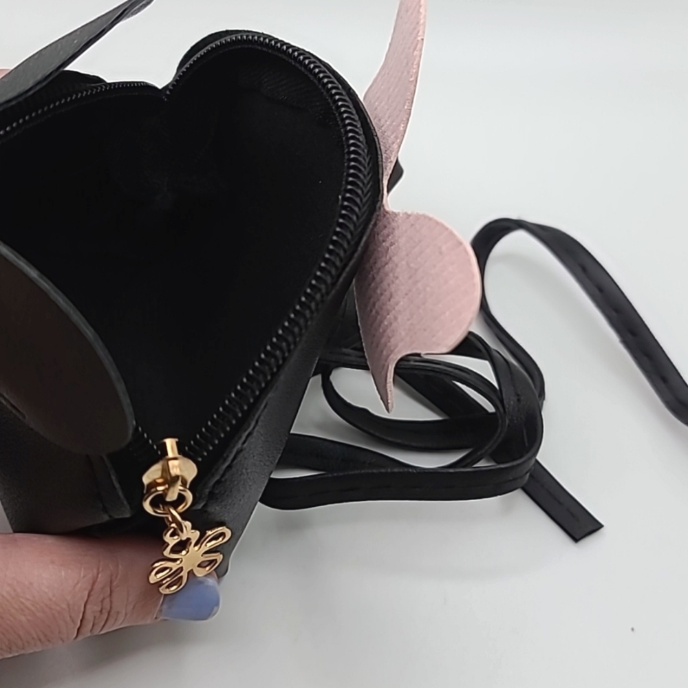 Adorable Black Minnie Mouse Coin Pouch or Mini Purse - Picture 4 of 4